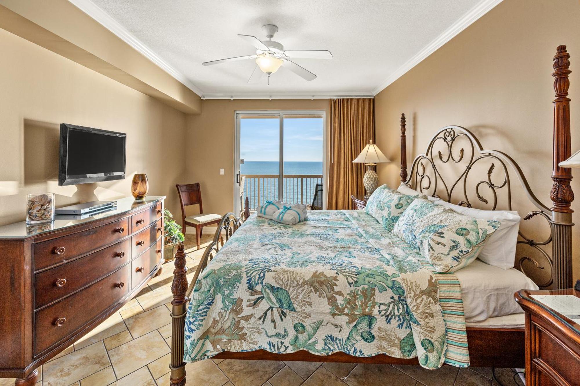 Gulf Front Master Bedroom! 2 Pools & Hot Tubs! Sleeps 8! Panama City Beach Esterno foto